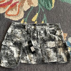 Fashion Nova Black and White Cargo Mini Skirt